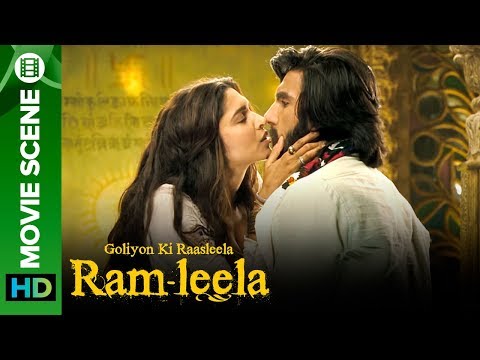 Sexy kiss between Deepika Padukone & Ranveer Singh