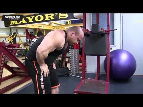 IFBB Bodybuilder Markus Heinänen - Quads workout 22.1.2016
