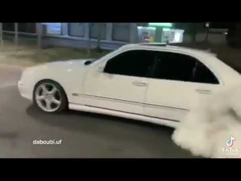 مرسيدس بنز ام عيون 