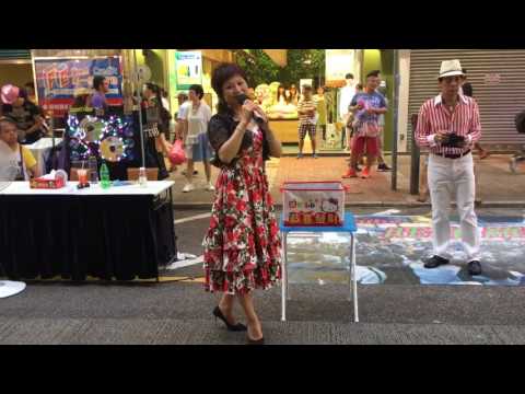 旺角街頭表演-（2017-07-30）旺角羅文~ 旺角任劍輝- 吳少雲唱 "牡丹亭驚夢- 幽媾"