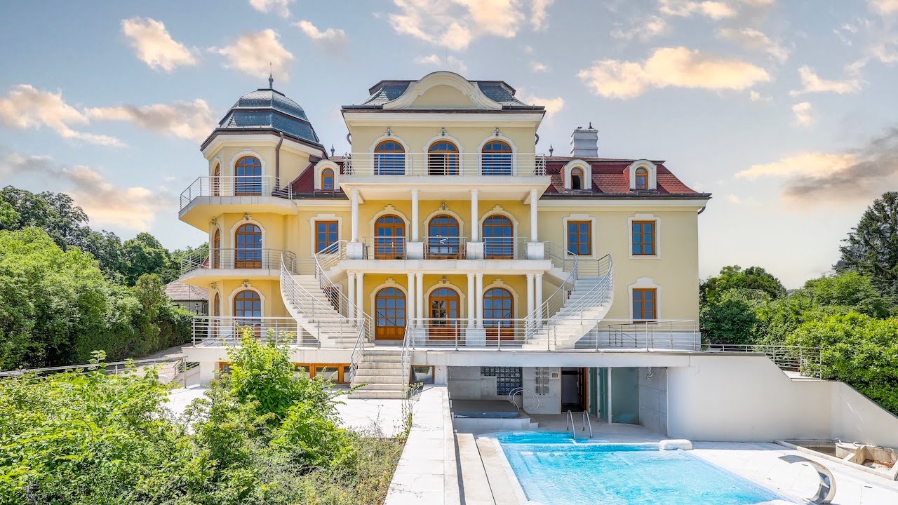 Panorámás hegyvidéki villa Budapest legexkluzívabb kerületében - Engel & Völkers Hungary