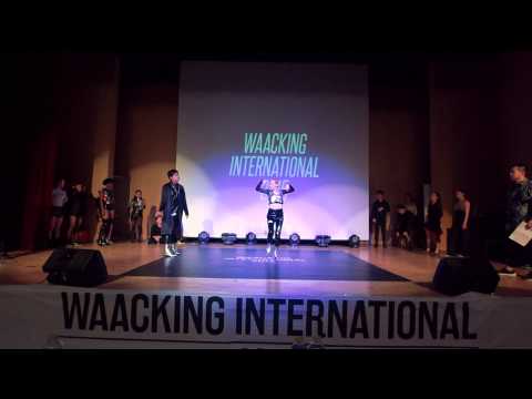 Waacking International 2015 16R King Bear (WINNER) vs Funky Y