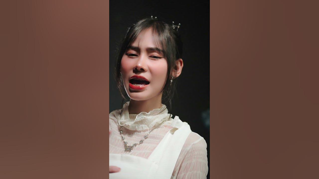 #เจ้าดอกจำปา