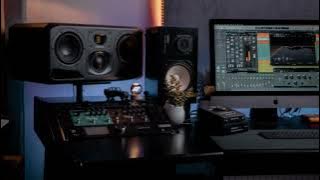 YUDHY HV 'GIGI JARI' COVER BY ARIL UMAR' Lagu Manado Jadul