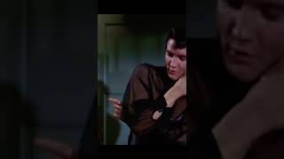 Elvis funny scene 😂