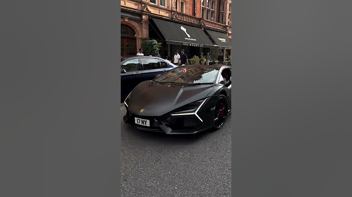 Lamborghini Revuelto in London