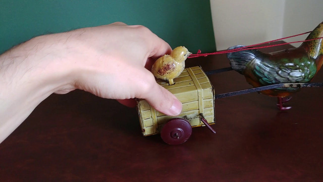 1910's Hans Eberl Gik-Gak Clockwork Hen with Chick cart - YouTube