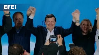El PP vuelve a depender de un Vox contenido en Castilla y León, donde el PSOE crece