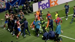 Atletico Madrid - Manchester City 0-0 rissa in campo e negli spogliatoi, interviene la polizia