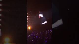 181020 Jin And V During So What Bts방탄소년단Love Yourself Tour In Paris Fancam Day 2