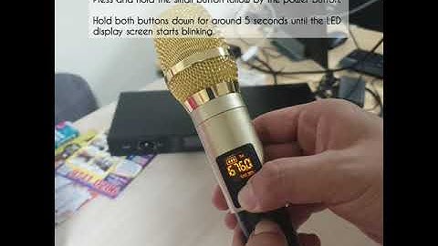 XUEMUSIC U20 UHF Wireless Microphones Set - User Guide