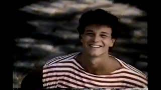 Download Lagu Caderneta de Poupança - Comercial Antigo (1988) MP3