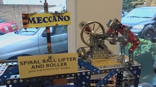 Spiral Ball Lifter and Roller