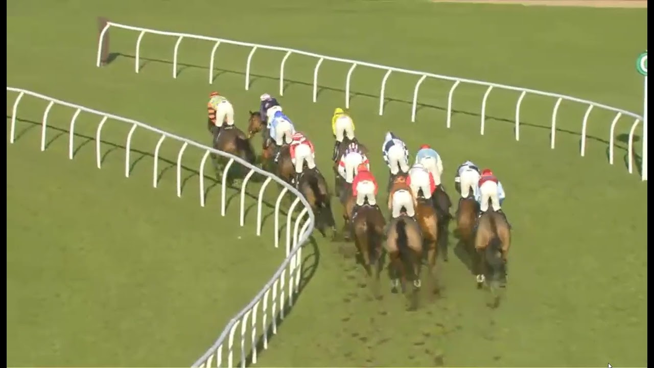 R2--@1313 Уттоксетер--Великобритания-31 декабря 2025 г.