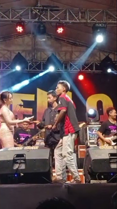 MADURA BERGOYANG BERSAMA ADELLA MONALISA