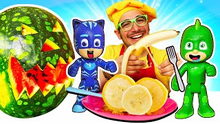 ¡Los PJ Masks preparan un postre de plátano y sandía! Cocina para niños con los Héroes en Pijama