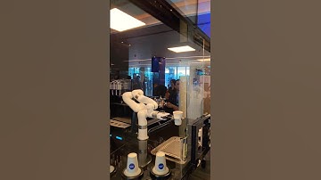 This robot barista is really on top of their game. 🤖☕️
