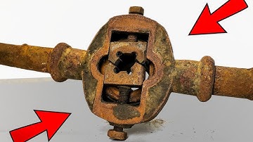 Extremely Rusty Antique Pipe Threading Machine - Restoration