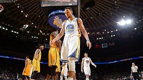 Steph Curry Records Triple-Double in Steve Kerr