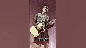 231029 Kill Somebody YUNGBLUD Live 