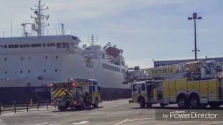Victoria fire dept. E1 responding code 3.