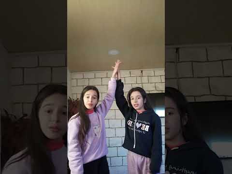 ترند تبديل الملابس