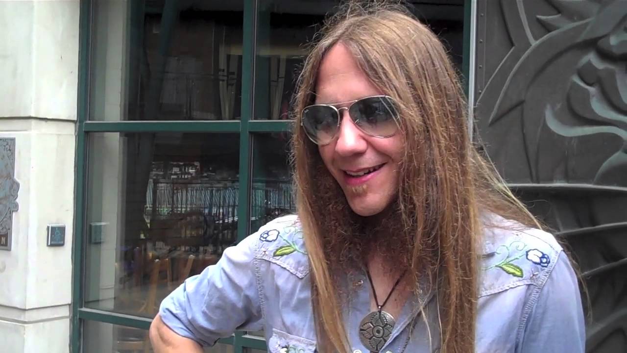 The Michigan Times Alex Hinson interviews Blackberry Smoke - YouTube