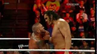Randy Orton Rko On The Great Khali - Wwe.monday.night.raw.02.06.2012