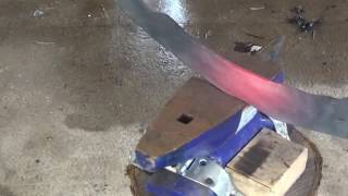 Forging A Kopis Short Sword Out Of A Lawnmower Blade Part 1 Forging The Blade