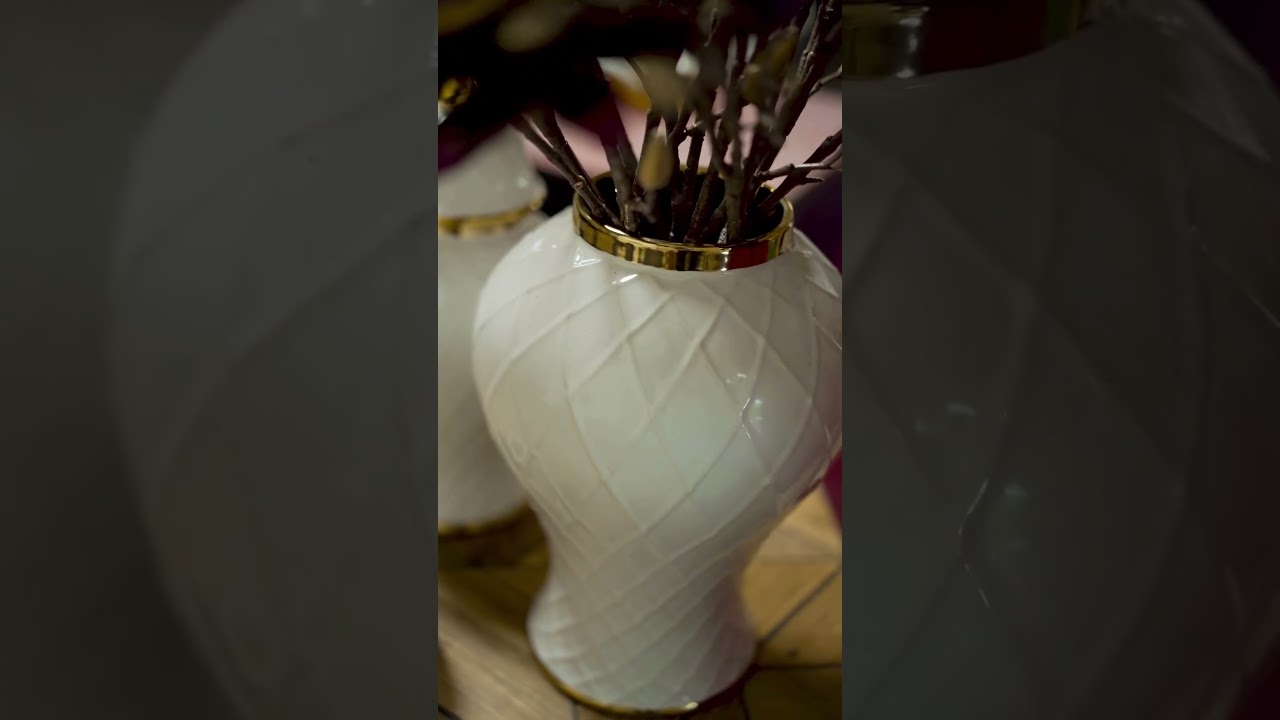 Embrace the timeless allure of our Lily ginger jar collection!