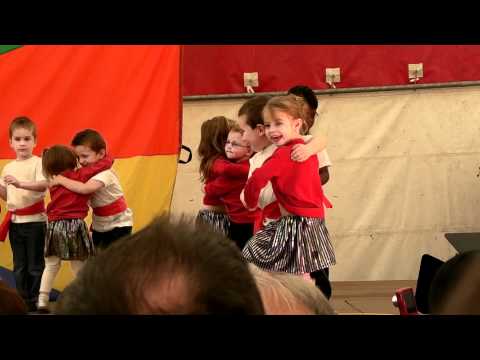 Vídeo: Danses d’estrelles a la pre-festa del premi RU.TV