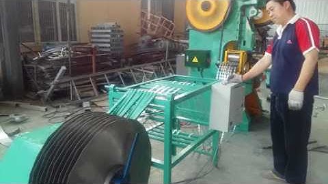 razor barbed wire machine