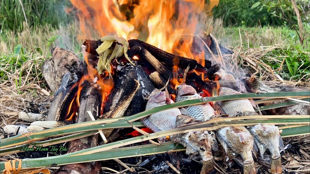 Вечером семья устроила особый ужин из жареной рыбы.
