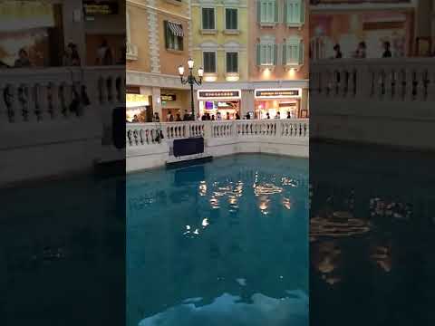 $10,000 VS The Biggest Casino EVER