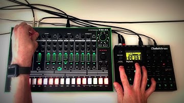 Christopher Kah - Session XI with the Elektron DIGITAKT & Roland TR-8