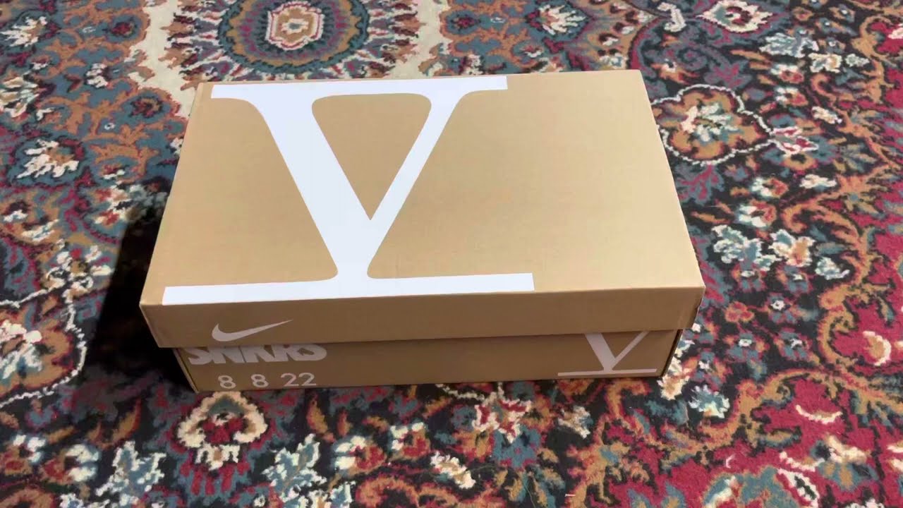Nike Air Force 1 LowSNKRS Day 5th Anniversary unboxing
