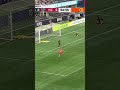 Hannah Betfort with an impressive header for the NC Courage 👏  #nwsl