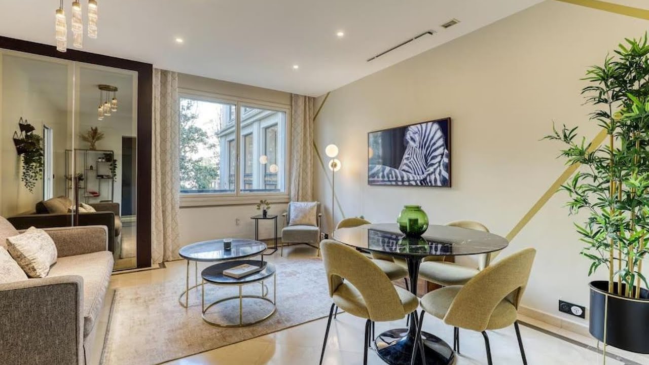 Montaigne Executive Suite | Paris, France | Hotel Review 🏩