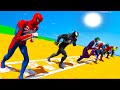 Homem Aranha e Heróis! Parkour com Motos na PAMPA - SPIDERMAN Parkour POV - GTA 5 MODS