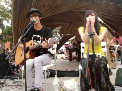Double2 - 你的行李 / 駁二(2011.09.03).MPG