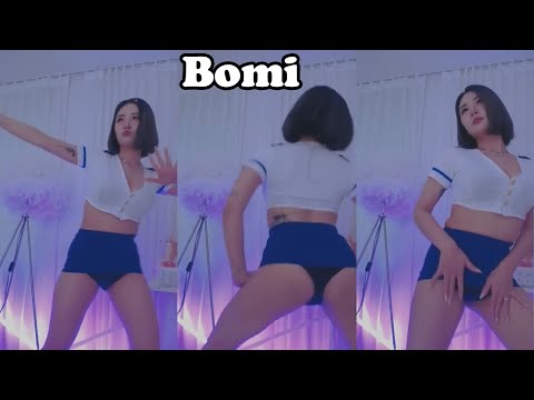 Bomi is Dancing to Twerk