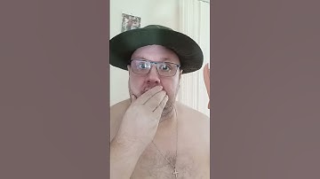 🩻 😂 Deadlifts… But the Bar Looks Terrified! #DeadliftDominationDisaster