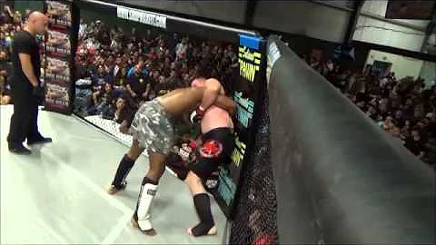 5150 FightWear Presents - Jumoke Hunter vs John Le...