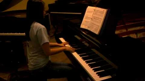 Joyce Xi plays a Bosendorfer