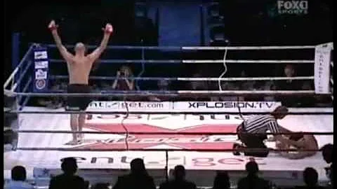 Ebersole Cartwheel Kick KO Xplosion 17