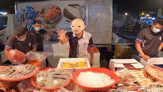 Taiwan Seafood Auction -Funny star selling seafood
