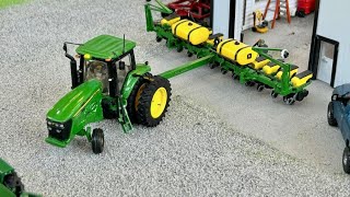 JOHN DEERE Grain Farm at 2024 Lafayette Farm Toy Show