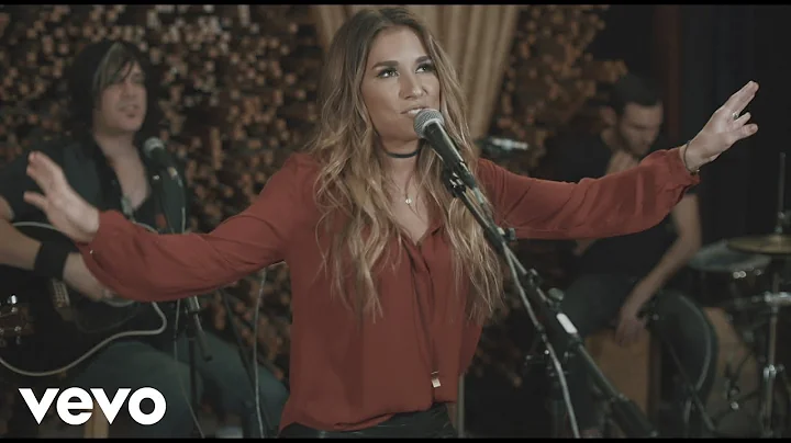 Jessie James Decker - Lights Down Low (Live from Blackbird Studios on the Honda Stage)