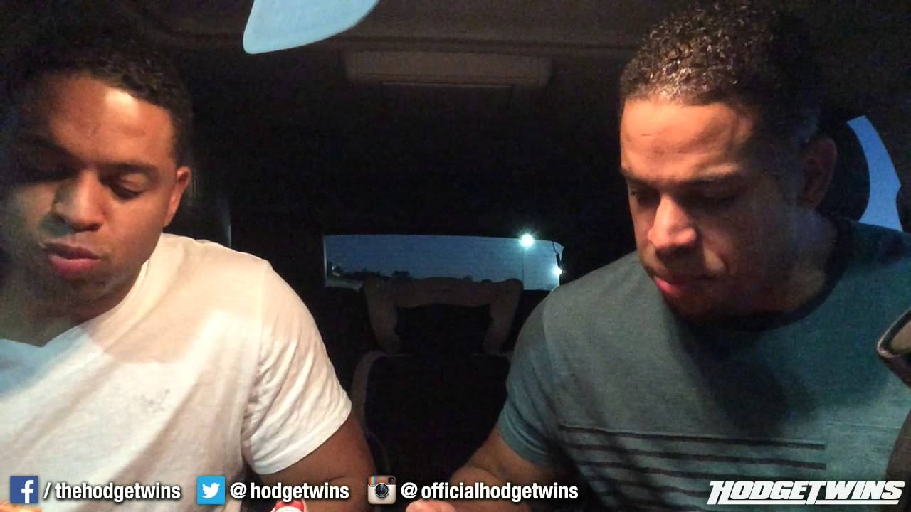 Wendy's Barbeque Pulled Pork Sandwich Review @Hodgetwins