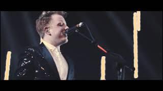 Two Door Cinema Club - Changing Of The Seasons (LIVE @ LONDON O2 ARENA)